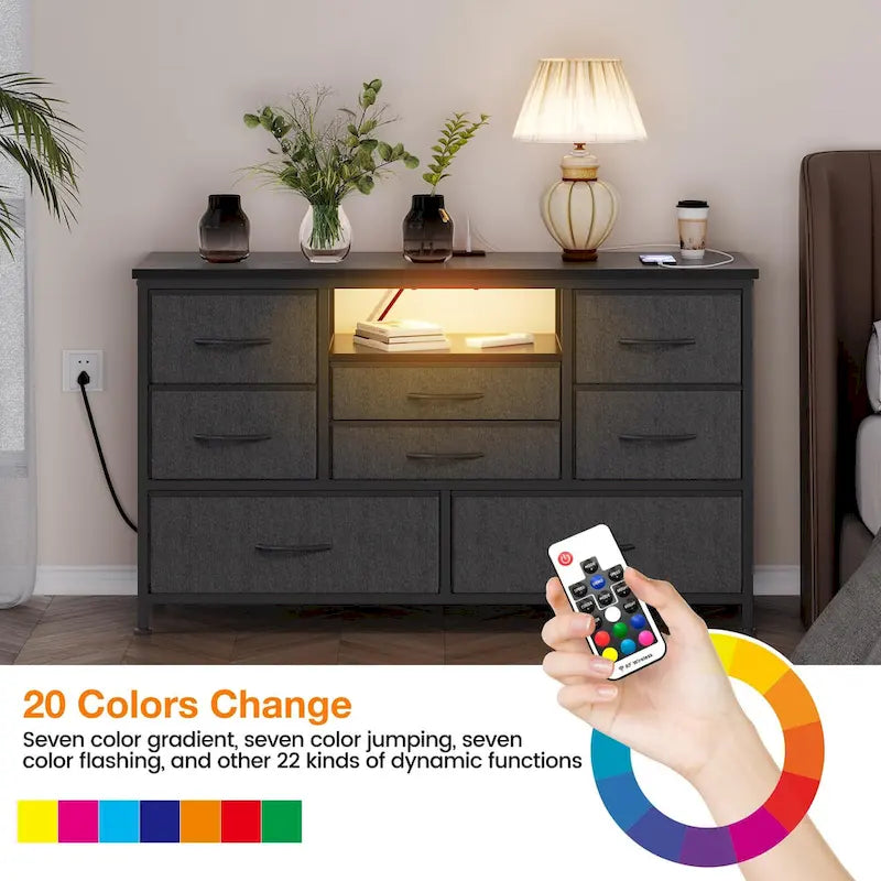 Meuble TV avec 8 tiroirs en tissu, prise de courant et lumière LED