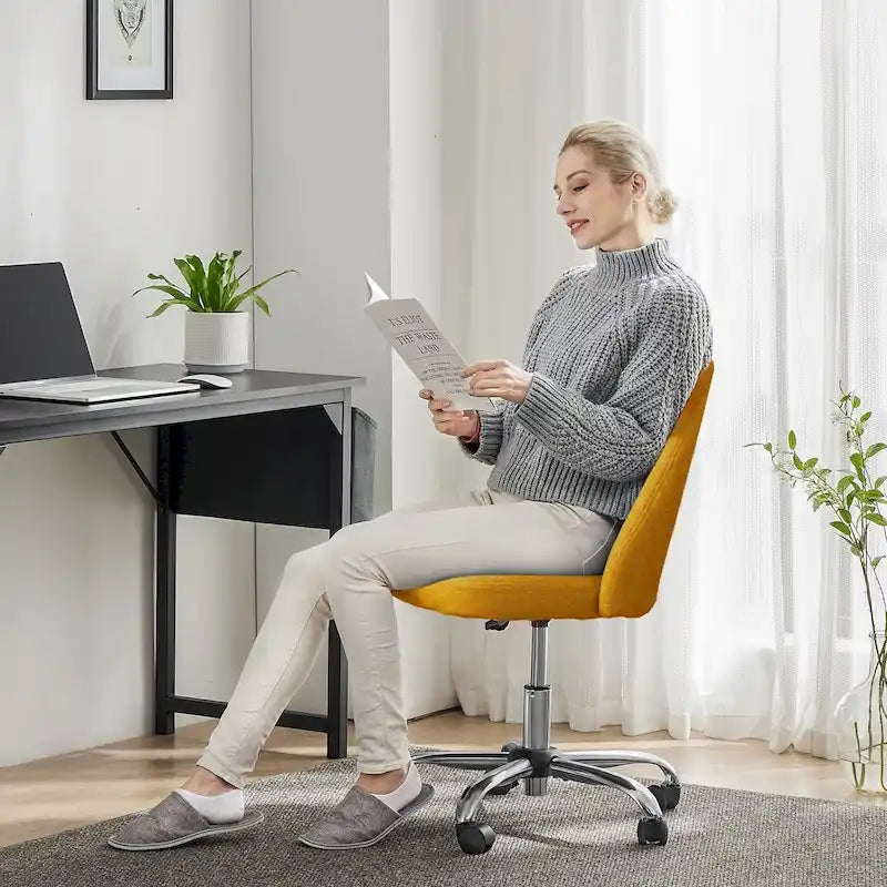 Chaise de bureau pivotante réglable avec roulettes
