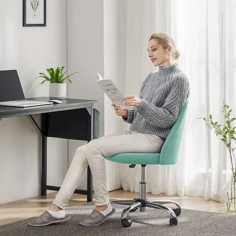 Chaise de bureau pivotante réglable avec roulettes